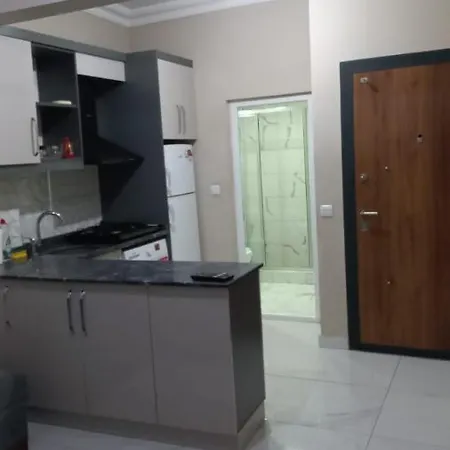 Happy Bouloute Apartament Antalya