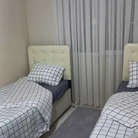 Happy Bouloute Apartament Antalya
